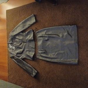 Size 8. Calvin Klein women's jacket and skit set.